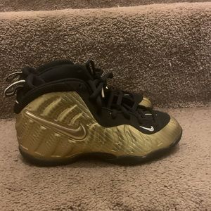 Kids Nike foamposite